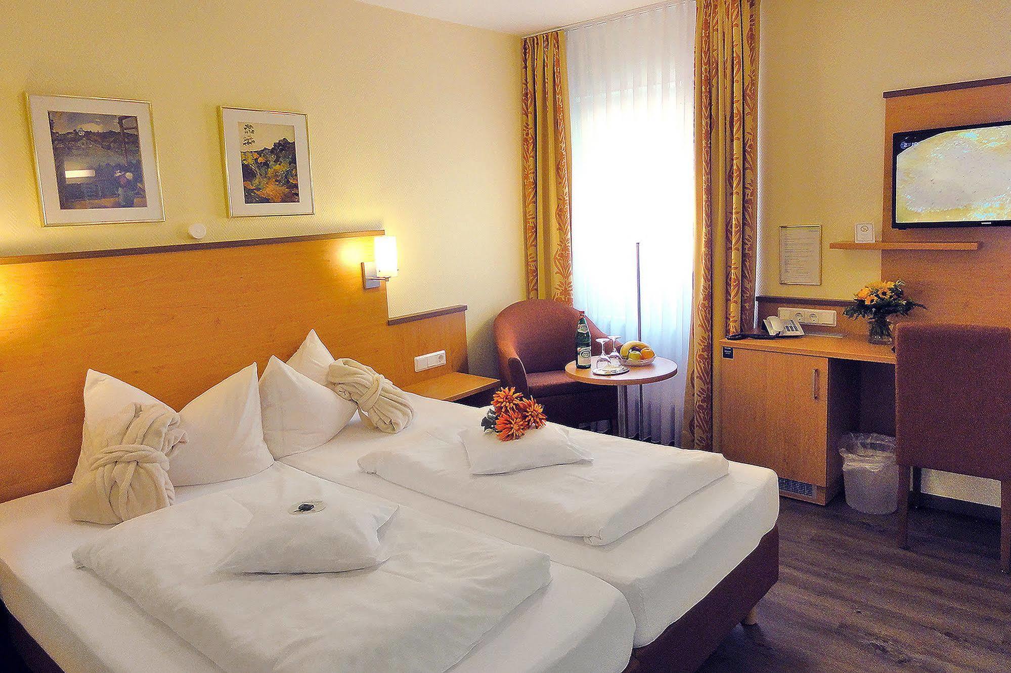 Vitalhotel Am Stadtpark Superior Bad Harzburg Eksteriør bilde