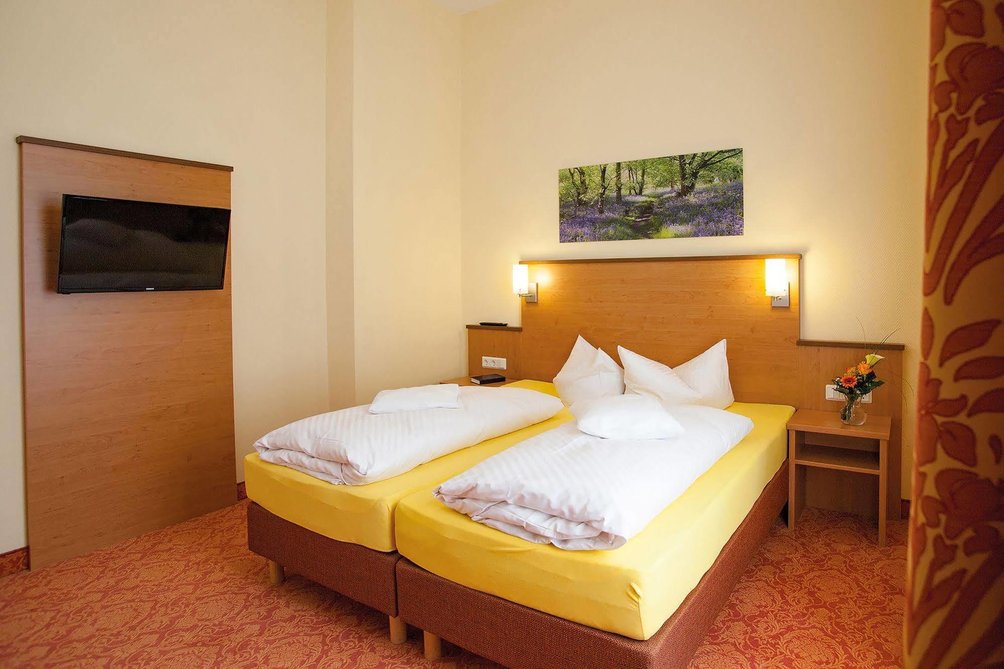 Vitalhotel Am Stadtpark Superior Bad Harzburg Eksteriør bilde